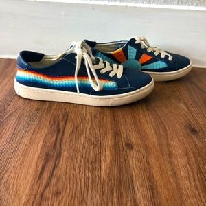 Soludos BLUE RAINBOW sneakers; size 7